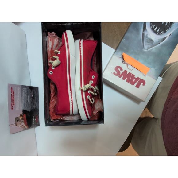 Sperry Jaws Movie 7 Shoes Box Red celebrate 50th anniv!!! - Picture 13 of 16